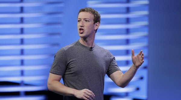Facebook удаляет сообщения Марка Цукерберга